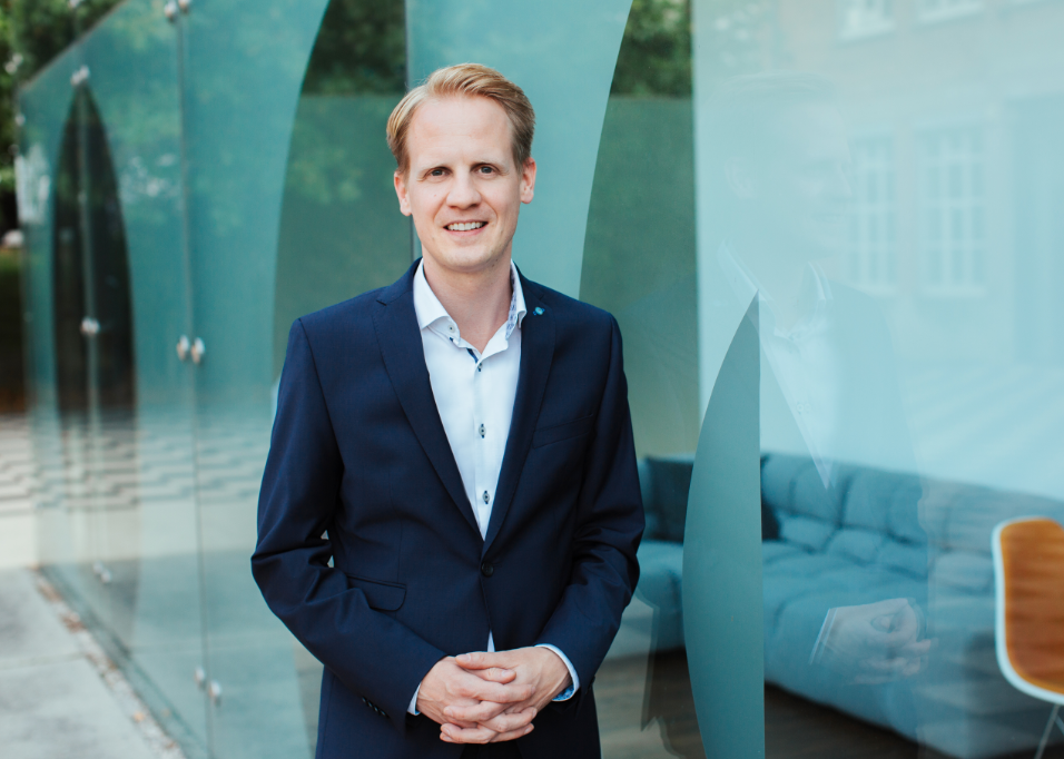 Prof. Dr. Matthias Hiller